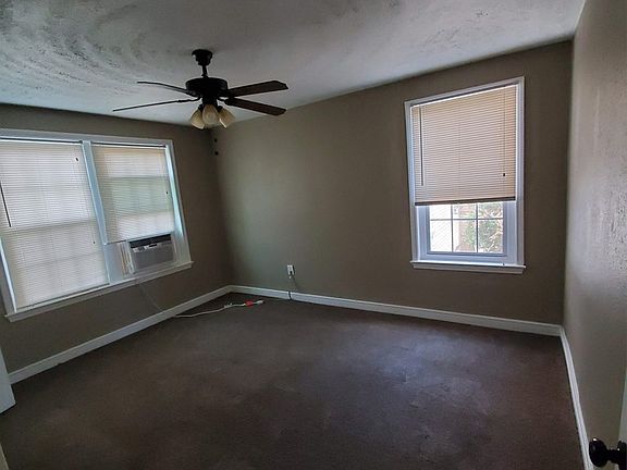 3rd image of 1210 W Texas Ave APT 13