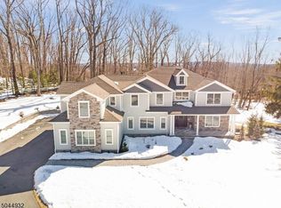 3 Buddy Ln, Morristown, NJ 07960