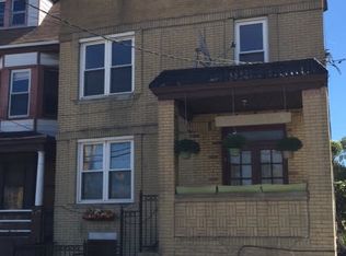18 Oakland Ave, Jersey City, NJ 07306