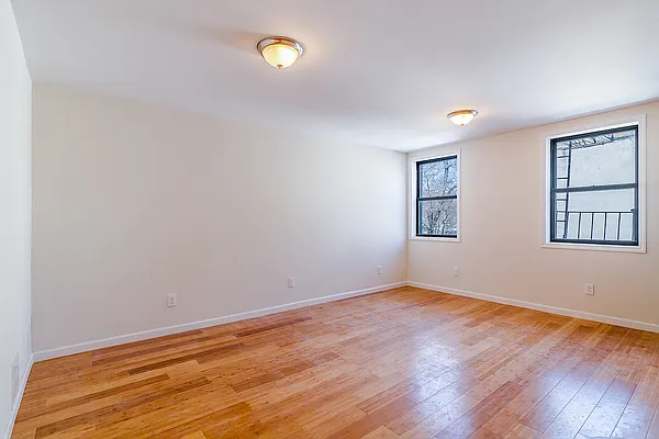 Rented by Tesla Realty Group LLC | media 30