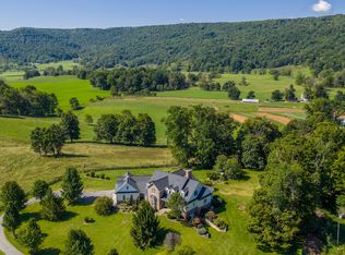 1281 Lobelia Rd, Hillsboro, WV 24946