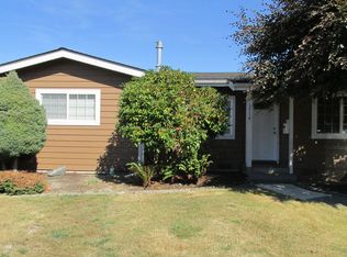 1714 S 14th St, Mount Vernon, WA 98274