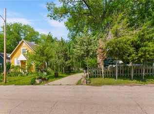 1870 N 27th St, Kansas City, KS 66104