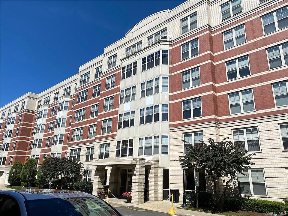 1st image of 300 Mamaroneck Ave APT 333