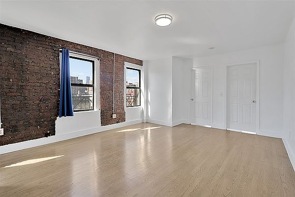 1st image of 125 E 119th St #4A