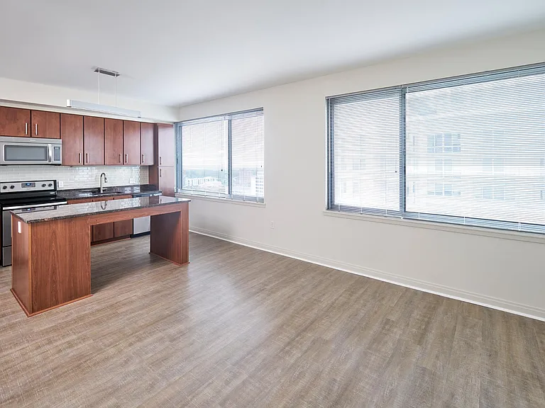 Eleven55 Ripley — Photo 17