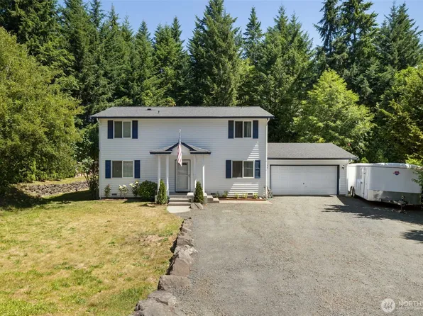 21 NE Admiral Drive, Belfair, WA 98528
