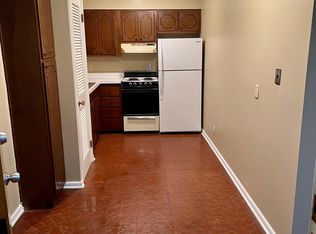 2203 Adams Ave #11, Huntington, WV 25704