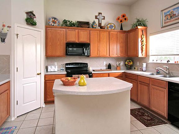 4th image of 21122 Las Lomas Blvd