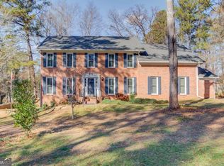 301 Cardigan Cir SW, Lilburn, GA 30047