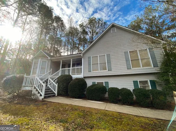 340 Oak Landing Cir, Douglasville, GA 30134