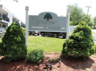 4 Wyndover Woods Ln APT 21, White Plains, NY 10603