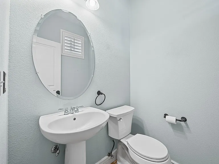 939 Skip Away Ct — Photo 15