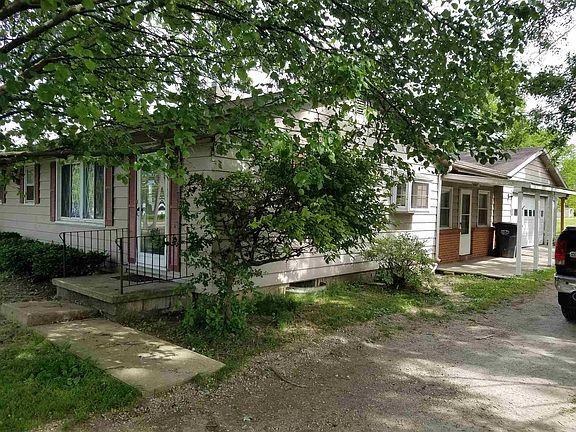 2nd image of 1305 W Hickory St