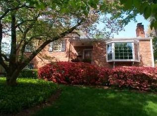 3826 N Abingdon St, Arlington, VA 22207