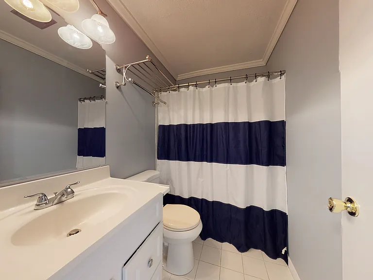 181 Salem St #17 — Photo 9