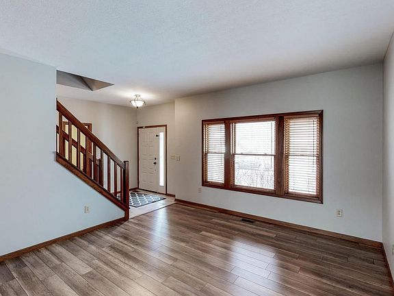 3rd image of 146 Alyssa Dr