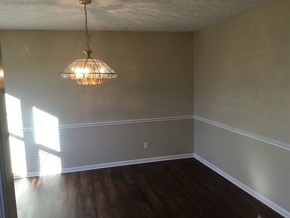 4th image of 1701 Tipperary Dr