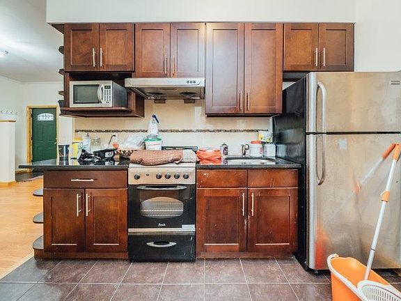 2nd image of 50 Bushwick Ave Ste A