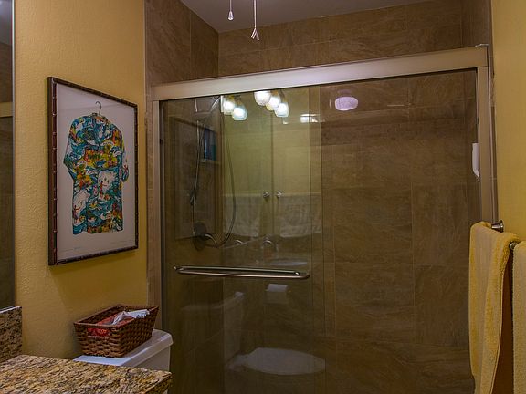 5th image of 78-6920 Alii Dr APT 216