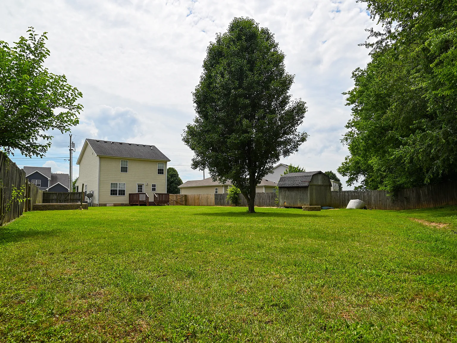 126 N Cavalcade Cir — Photo 3