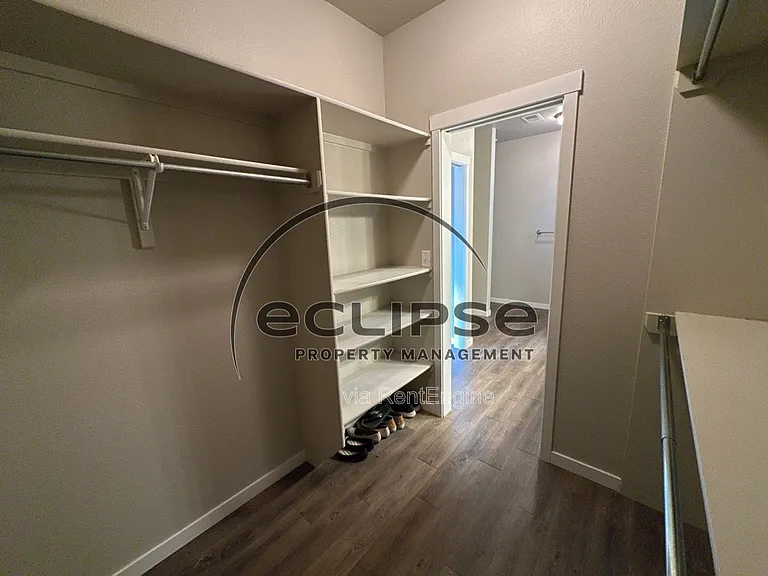 2921 Magnolia Ave — Photo 13