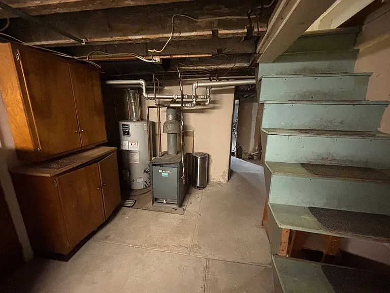 3916 Terrace St — Photo 16