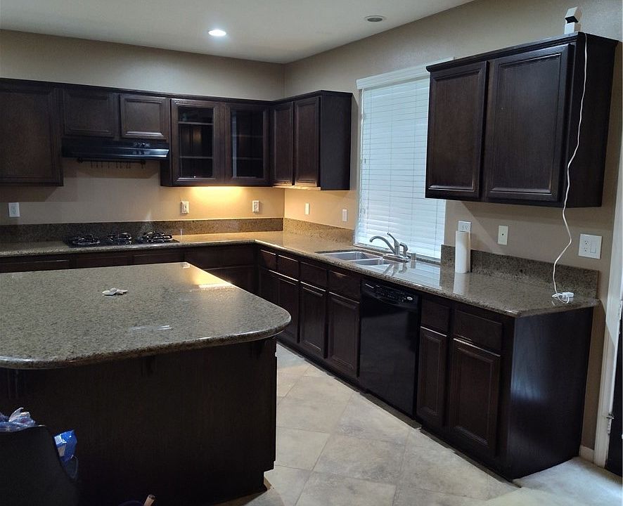 11318 Chinaberry St, Corona, CA 92883 | Zillow