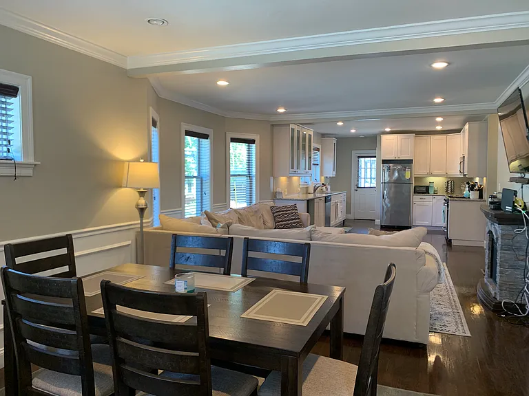247 Park St #1 — Photo 10
