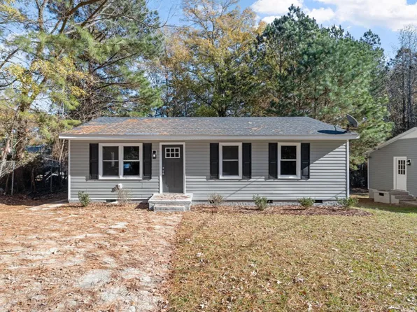 1201 Freeman Dr, Sanford, NC 27330