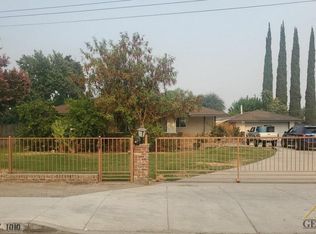 1010 Baldwin Rd, Bakersfield, CA 93304