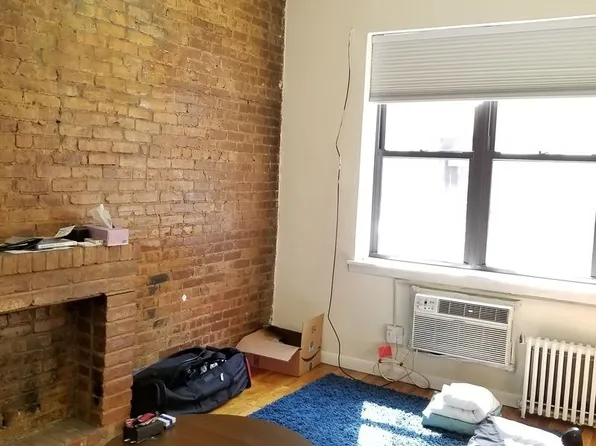 321 East 90th Street image 1 of 5