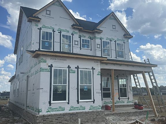 2nd image of 3006 Silverlode Pl Lot 625