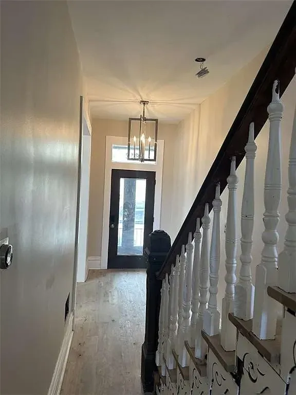 4 bed, 3.5 bath, 3696 sqft, $4,600 — Photo 4
