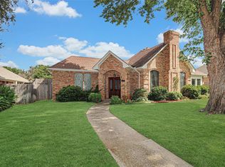 3 Kyle Dr, Mansfield, TX 76063