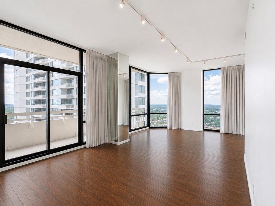 1st image of 14 Greenway Plz Unit 19P