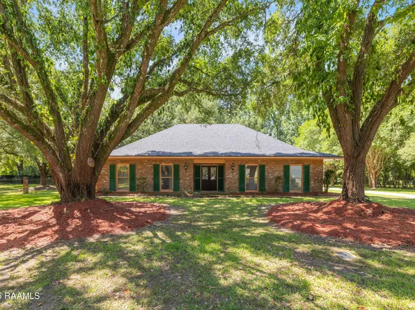 201 W Eleanor St, Opelousas, LA 70570