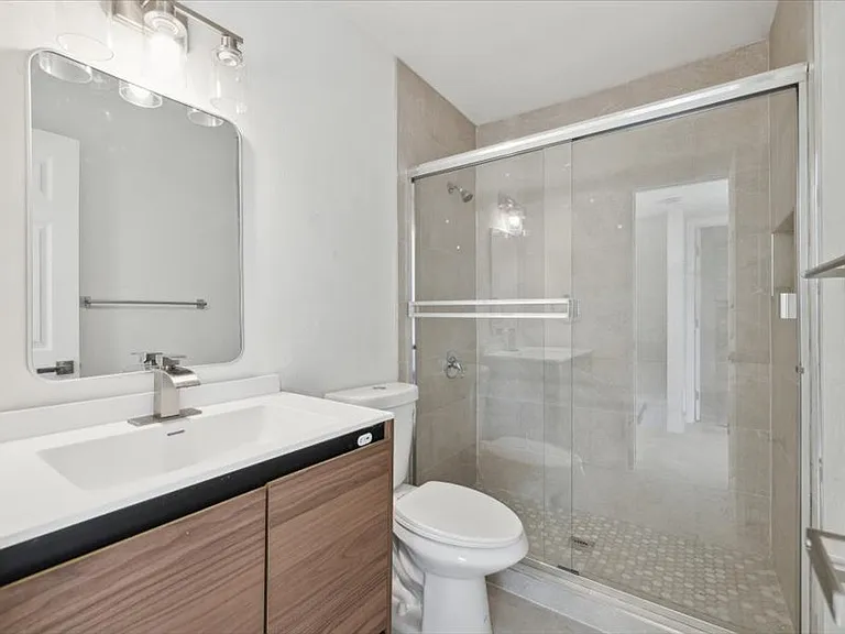 16200 Dublin Cir #1-3-3 — Photo 12