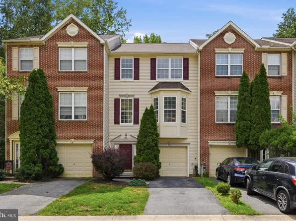 30 Brittany Ln, Bear, DE 19701