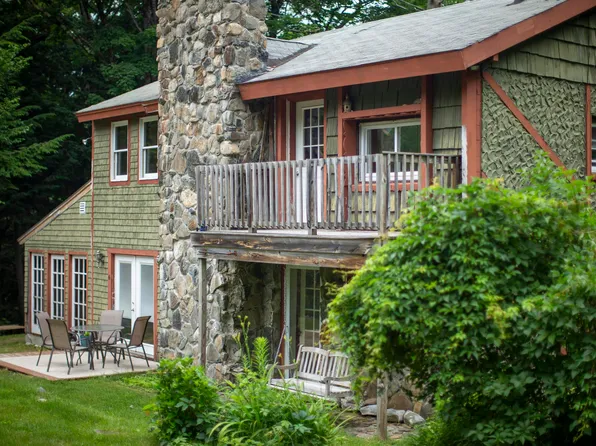 6 River Road, Gilford, NH 03249
