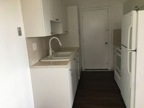 900 SW 84th Ave APT 415