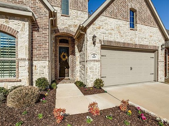 3rd image of 2405 Barclay Ct