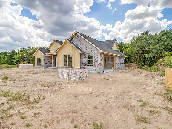 4th image of 247 Jimmy Ln