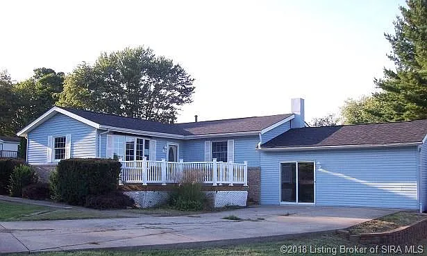 700 W Morris St photo 1