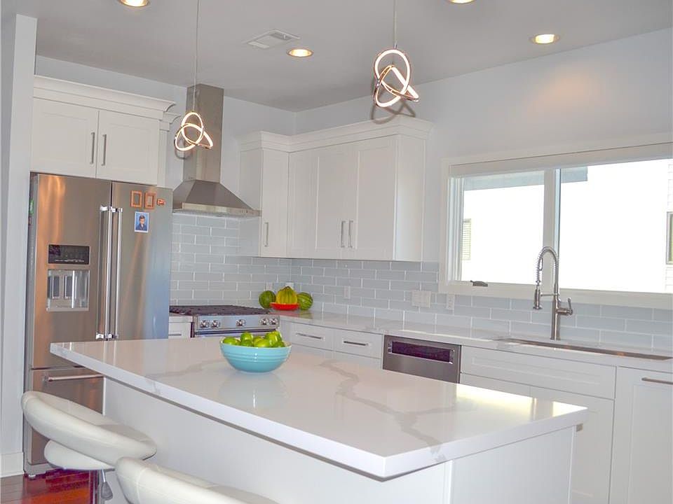 1st image of 1702 S Lamar Blvd Unit 29
