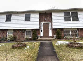 306 W Filbert St, East Rochester, NY 14445