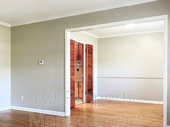 4th image of 1711 Goodhaven Dr