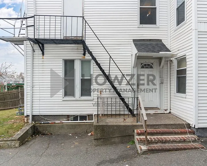 109 Green St #9 — Photo 12