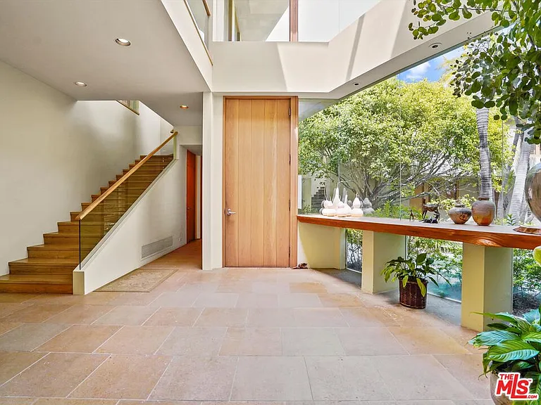 31280 Broad Beach Rd — Photo 10