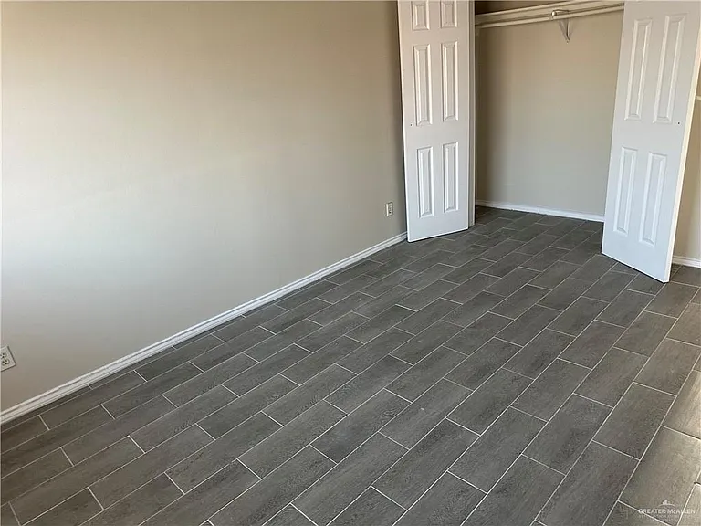 2714 Melanie Dr — Photo 14